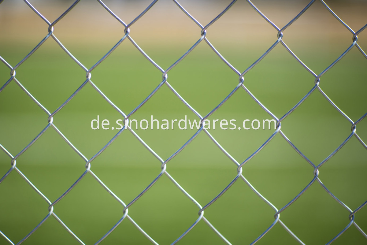 chain link fence